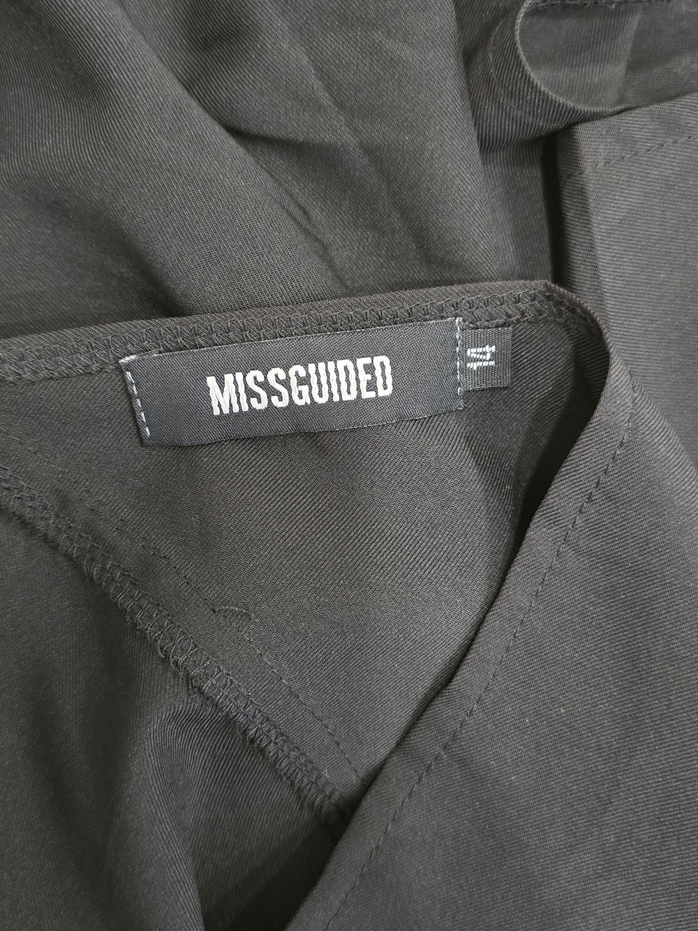 Missguided Black V-Neck Sheer Mesh Detail Oversized Tunic Top Size 14 - Picture 8 of 8